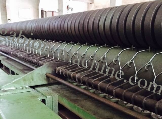 satın al Nokta kaynak yöntemi 7.5m×1.5m×1.6m 3KVA 7.5KW ile Gabion Mesh Makinesi çevrimiçi üretim