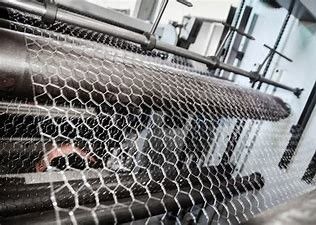 satın al Altıgen 51m / H Gabion Mesh Çelik Ağ Yapma Makinesi çevrimiçi üretim