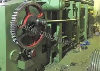 satın al 4.0mm Çaplı Çift Raf Tahrik Tel Örgü Makinesi çevrimiçi üretim
