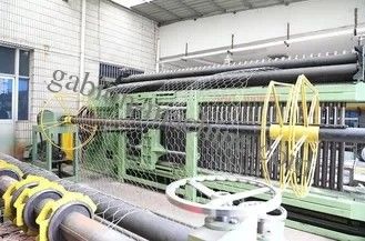 satın al 3.2mm Tel 80x100mm Ayarlanabilir Kaynaklı Gabion Mesh Makinesi çevrimiçi üretim