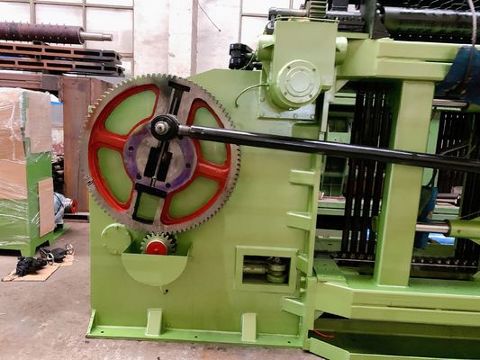 satın al TUV Spiral Bobin Bükülmüş Tel Kafes Makinesi 4.0mm Çap çevrimiçi üretim